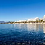 Banus - Front *