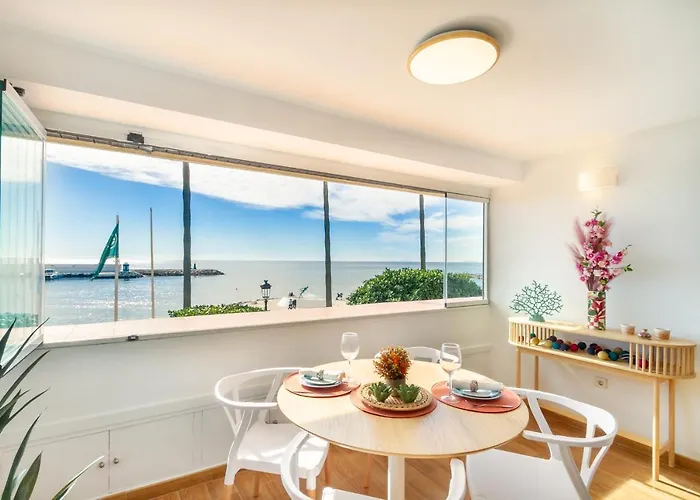 Banus - Front * Marbella