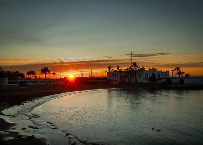 Banus - Front